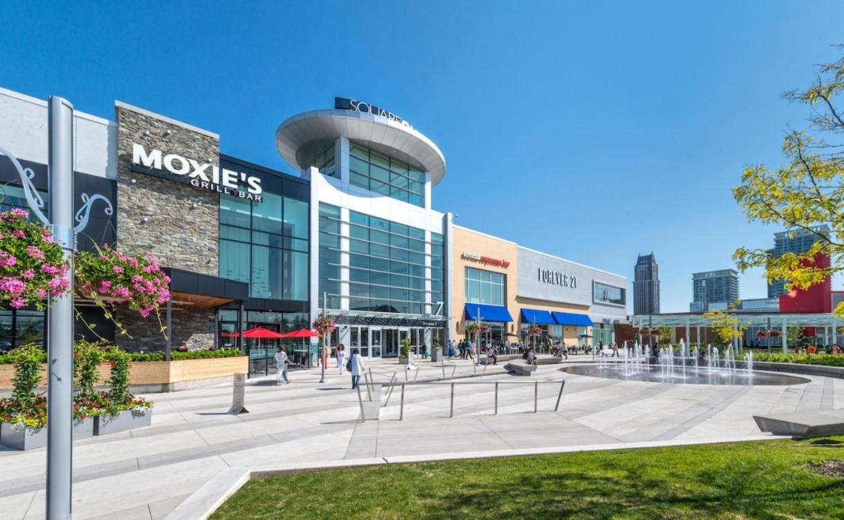 Rose Palace Mississauga Dış mekan fotoğraf