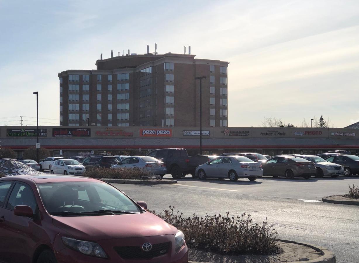 Rose Palace Mississauga Dış mekan fotoğraf